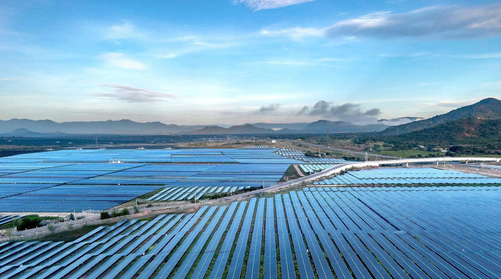 Wide aerial view of a solar array